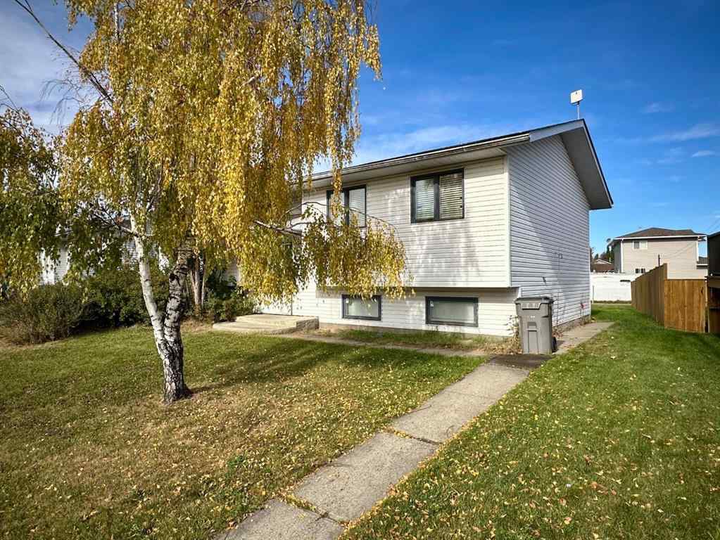 MLS® A2257397 - 37 Atkinson Crescent  in NONE Whitecourt, Residential