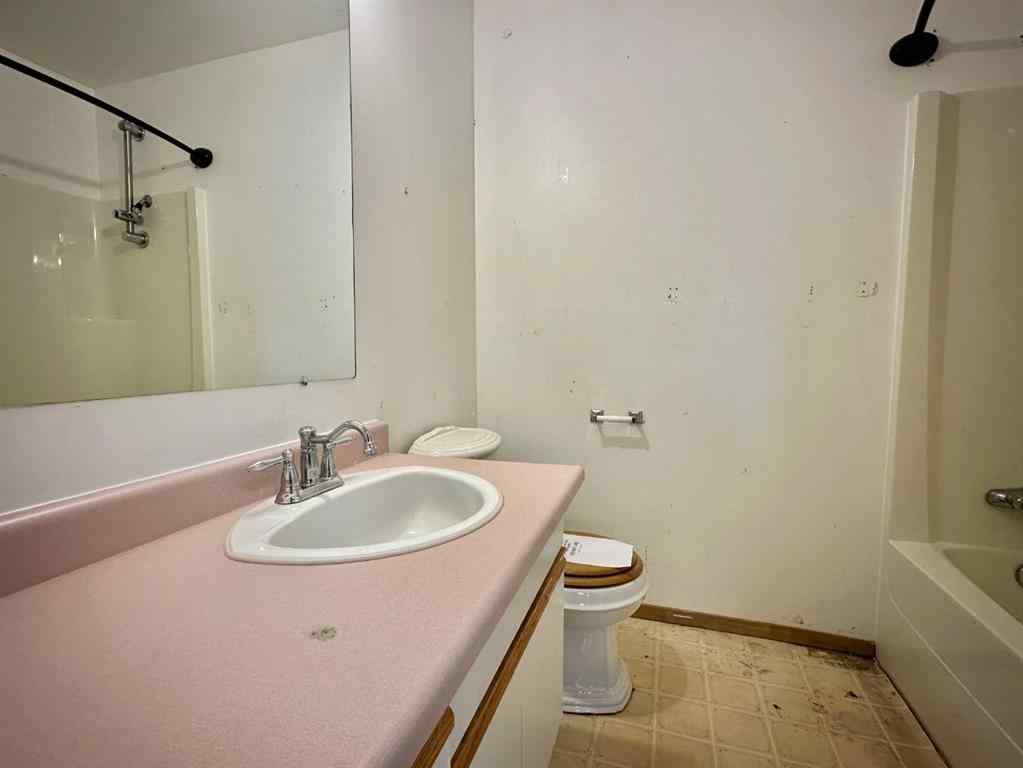 MLS® A2257397 - 37 Atkinson Crescent  in NONE Whitecourt, Residential