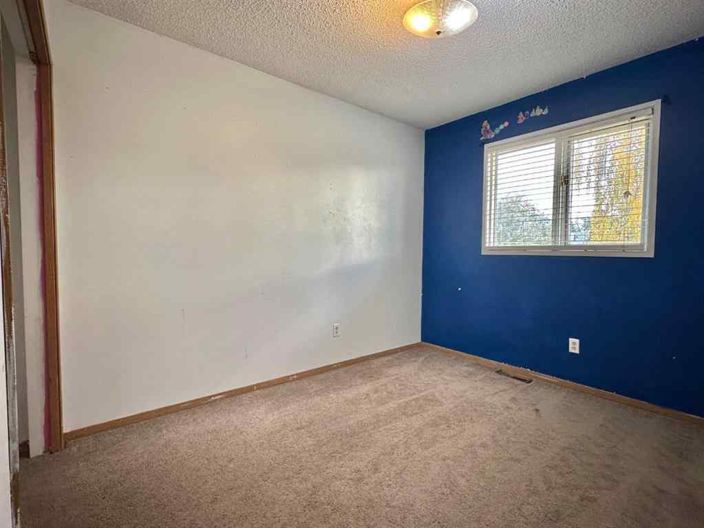 MLS® A2257397 - 37 Atkinson Crescent  in NONE Whitecourt, Residential