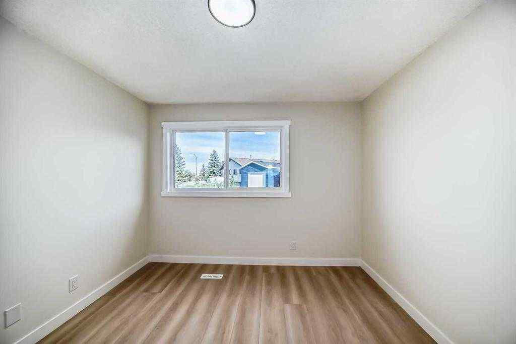MLS® A2257399 - 8426 Berkley Road NW in Beddington Heights Calgary, Residential