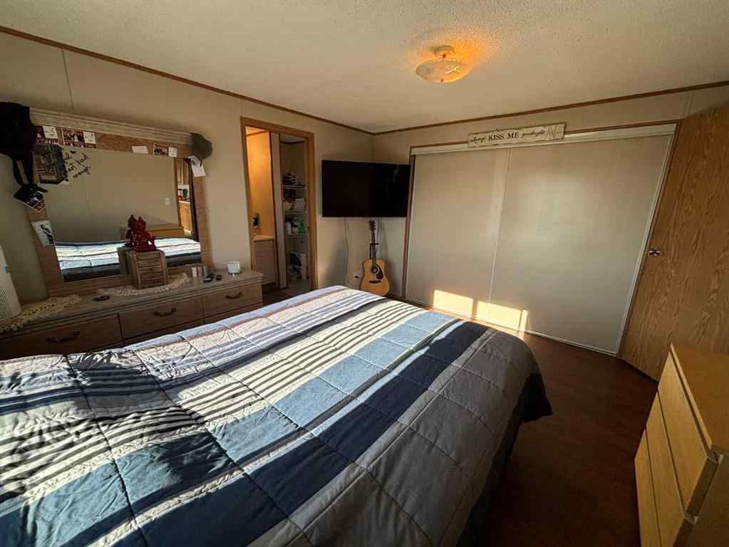 MLS® A2257401 - 9702 108A Avenue  in NONE Clairmont, Residential