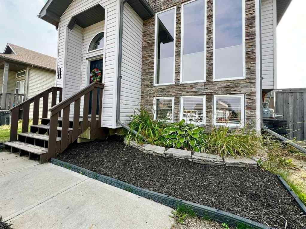 MLS® A2257402 - 9307 99 Avenue  in NONE Wembley, Residential