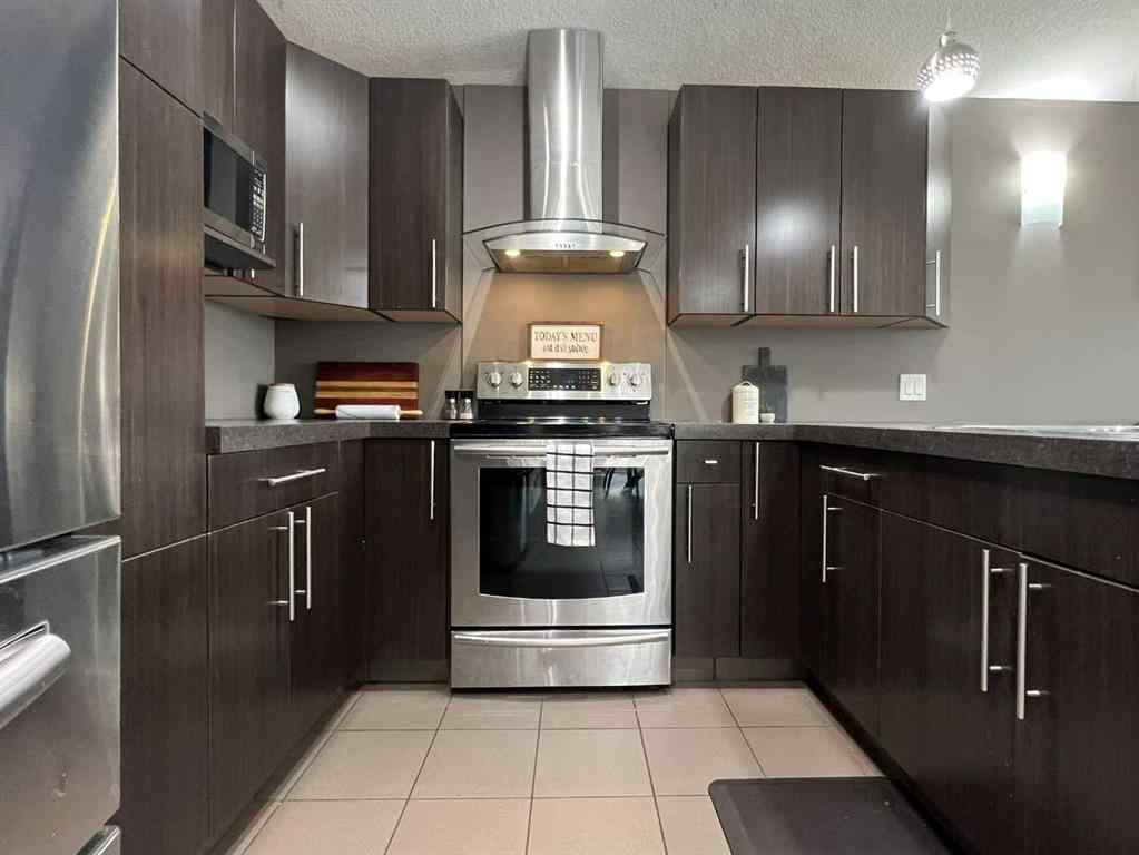 MLS® A2257402 - 9307 99 Avenue  in NONE Wembley, Residential