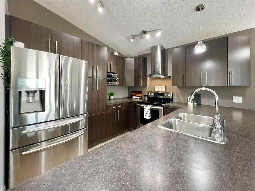 MLS® A2257402 - 9307 99 Avenue  in NONE Wembley, Residential
