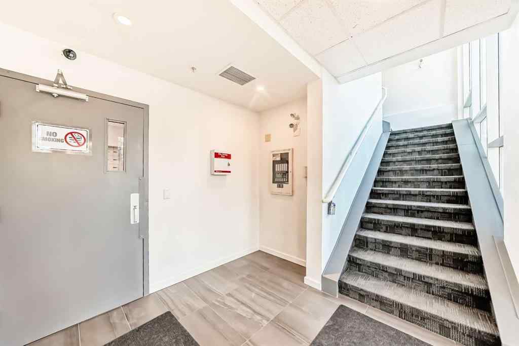 MLS® A2257403 - Unit #102 1629 38 Street SW in Rosscarrock Calgary, Residential