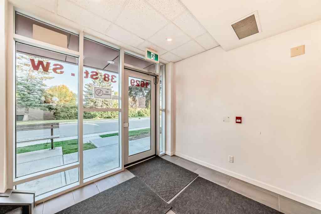 MLS® A2257405 - Unit #202 1629 38 Street SW in Rosscarrock Calgary, Residential