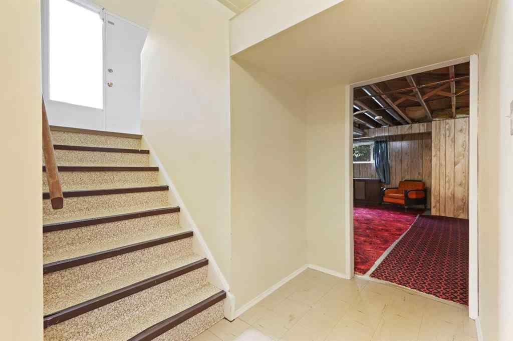 MLS® A2257410 - 3734 37 Street SW in Rutland Park Calgary, Residential