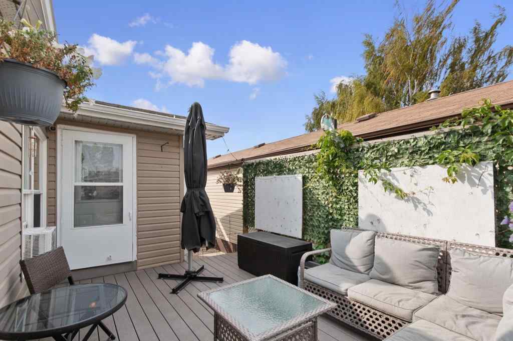 MLS® A2257415 - 4 Birch Close  in NONE Olds, Residential
