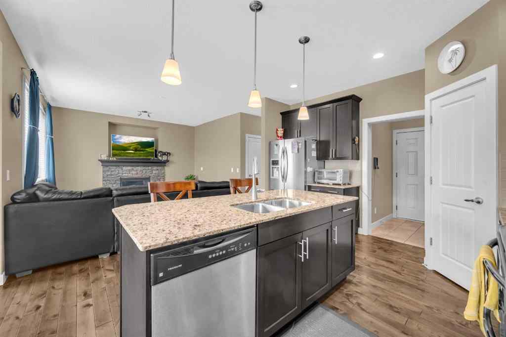 MLS® A2257416 - 3 Sunset Court  in Sunset Ridge Cochrane, Residential
