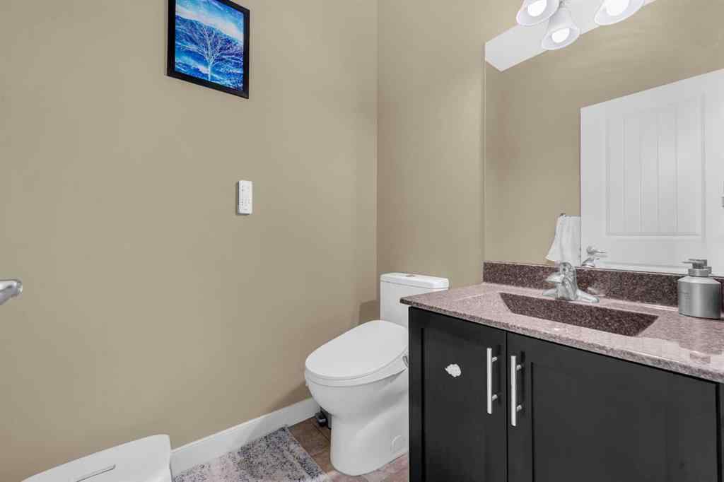 MLS® A2257416 - 3 Sunset Court  in Sunset Ridge Cochrane, Residential