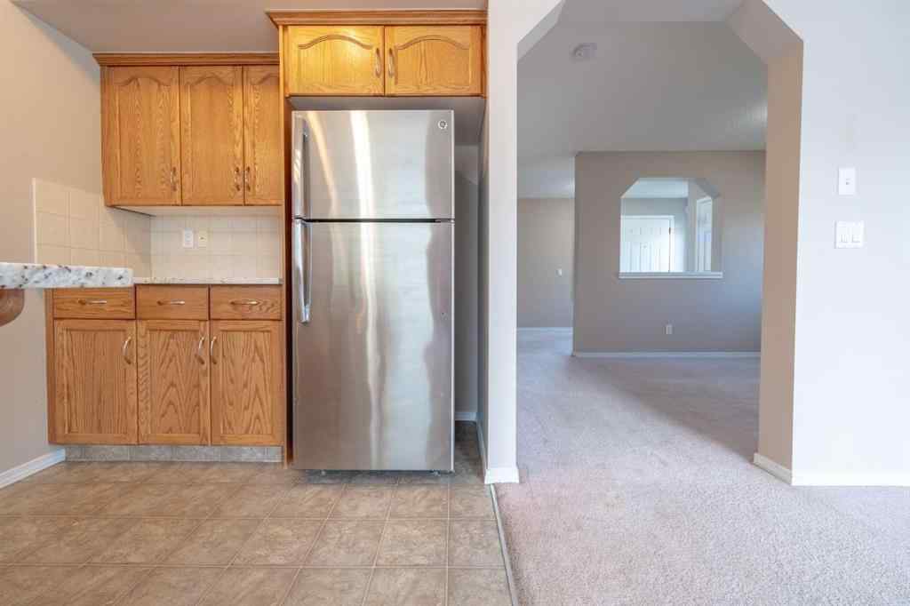 MLS® A2257417 - 91 Cougartown Close SW in Cougar Ridge Calgary, Residential