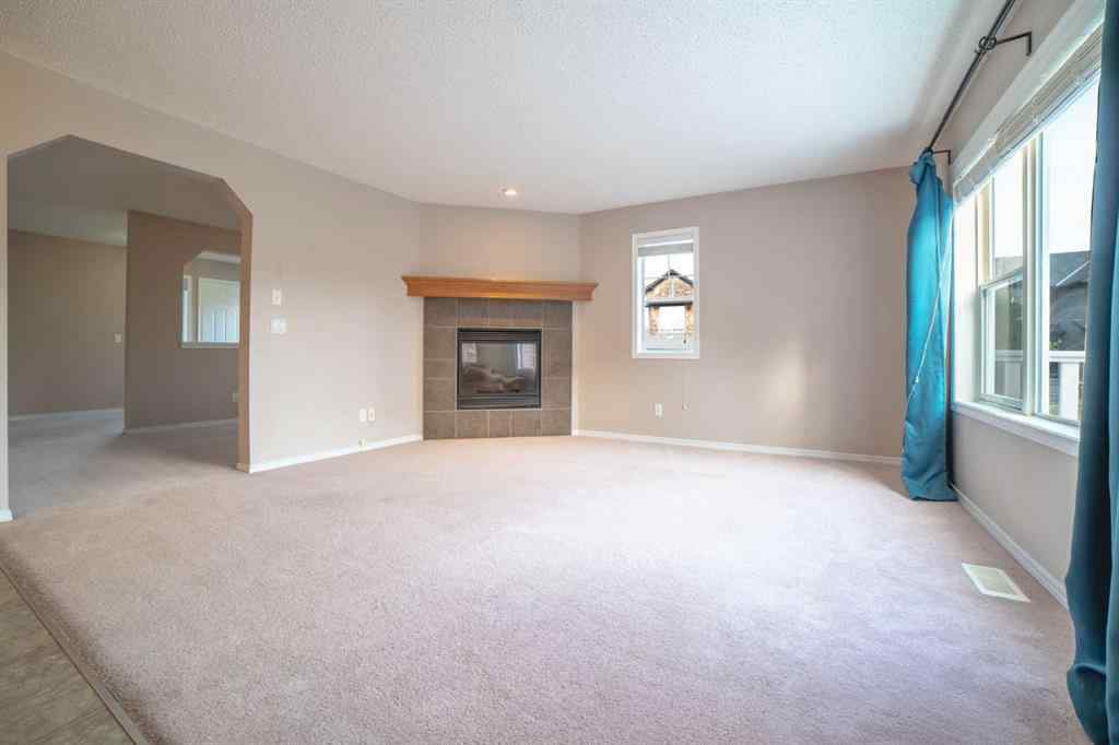 MLS® A2257417 - 91 Cougartown Close SW in Cougar Ridge Calgary, Residential