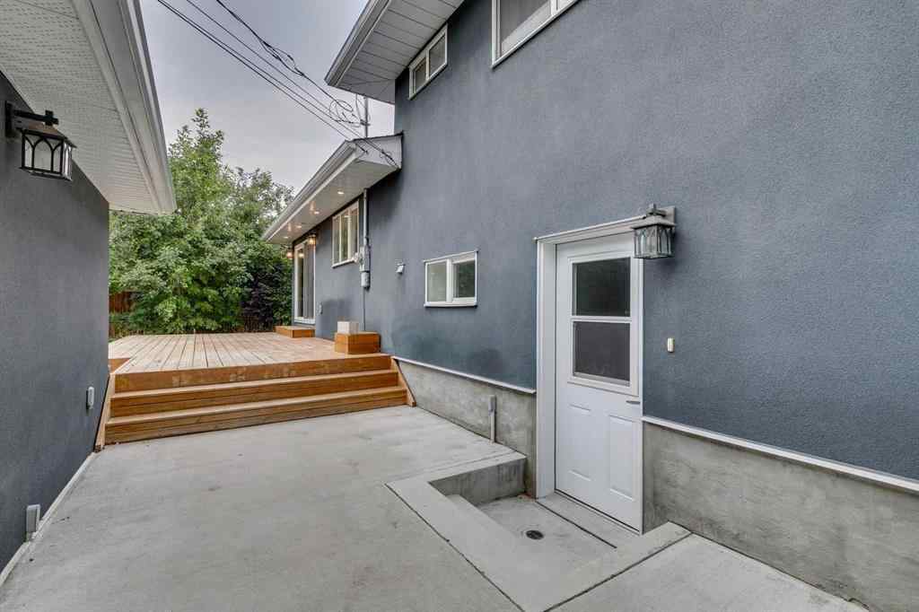MLS® A2257422 - 9 42 Street SW in Wildwood Calgary, Residential