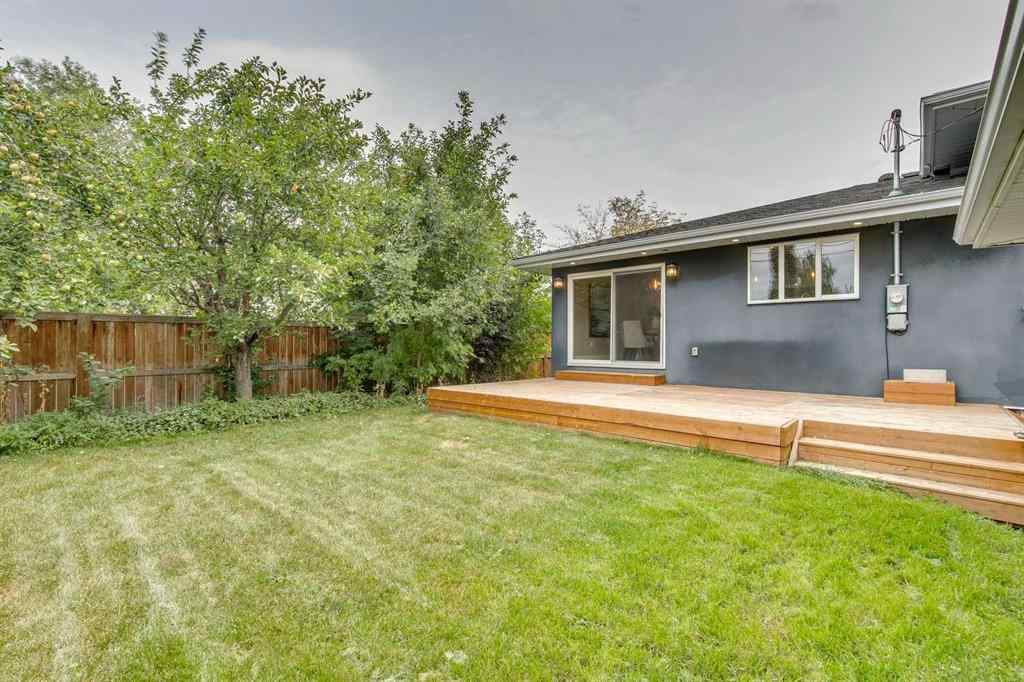 MLS® A2257422 - 9 42 Street SW in Wildwood Calgary, Residential
