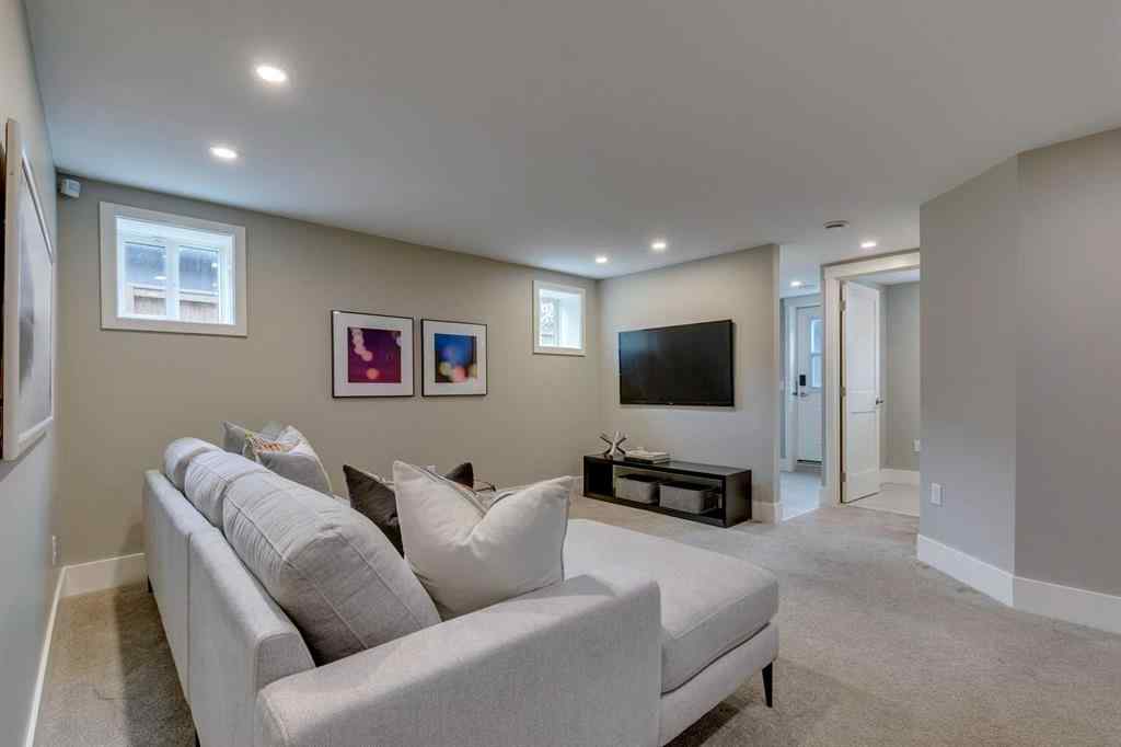 MLS® A2257422 - 9 42 Street SW in Wildwood Calgary, Residential
