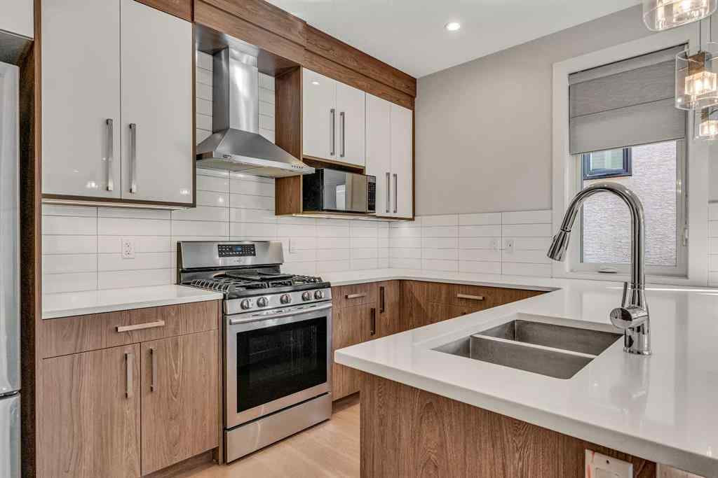 MLS® A2257426 - Unit #1 1936 26 Street SW in Killarney/Glengarry Calgary, Residential