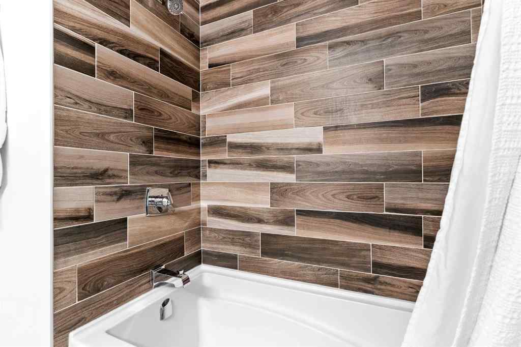MLS® A2257427 - 4834 20 Avenue NW in Montgomery Calgary, Residential