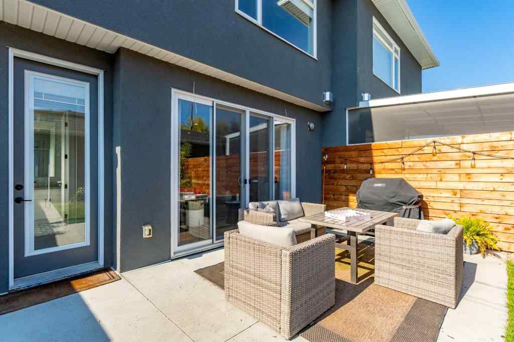 MLS® A2257427 - 4834 20 Avenue NW in Montgomery Calgary, Residential