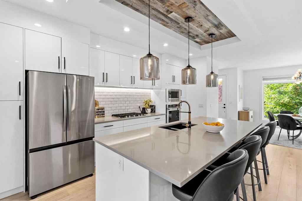 MLS® A2257427 - 4834 20 Avenue NW in Montgomery Calgary, Residential