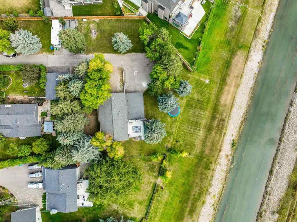 MLS® A2257428 - 1153 East Lakeview Road  in East Chestermere Chestermere, Residential