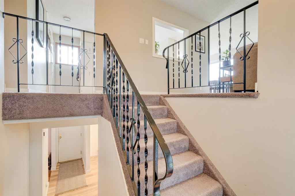 MLS® A2257428 - 1153 East Lakeview Road  in East Chestermere Chestermere, Residential