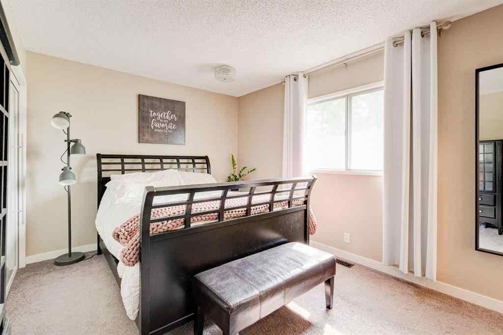 MLS® A2257428 - 1153 East Lakeview Road  in East Chestermere Chestermere, Residential