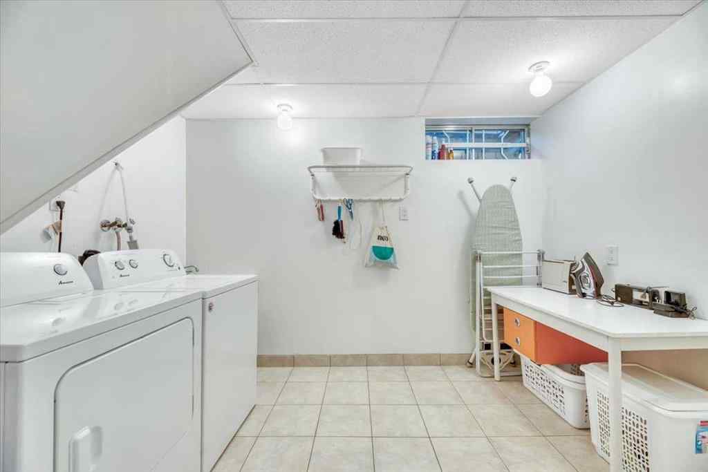 MLS® A2257430 - 488 Strathcona Drive SW in Strathcona Park Calgary, Residential