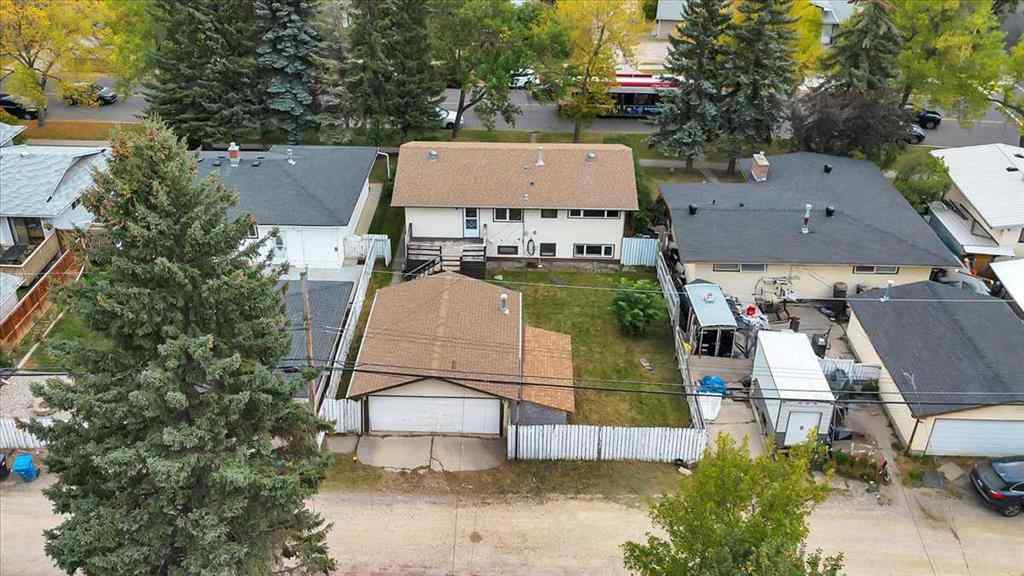 MLS® A2257431 - 4307 Brisebois Drive NW in Brentwood Calgary, Residential