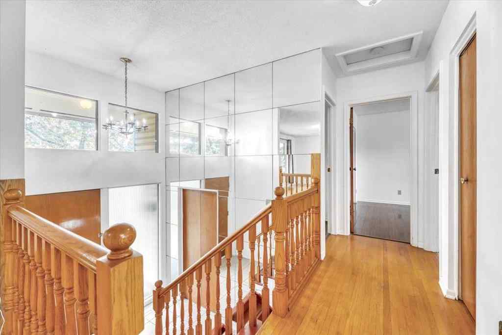 MLS® A2257431 - 4307 Brisebois Drive NW in Brentwood Calgary, Residential