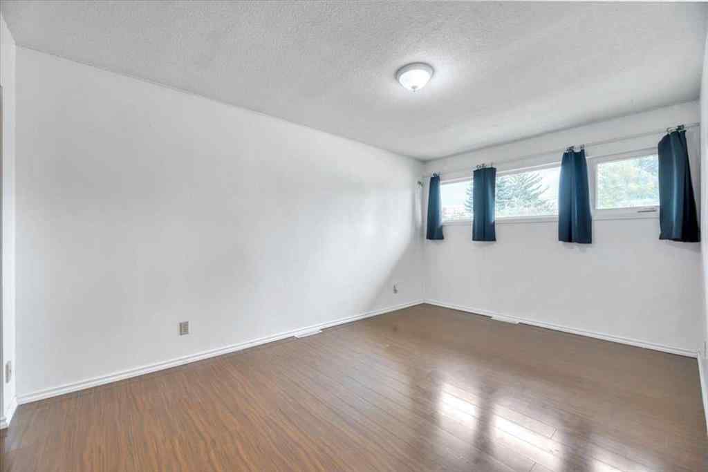 MLS® A2257431 - 4307 Brisebois Drive NW in Brentwood Calgary, Residential