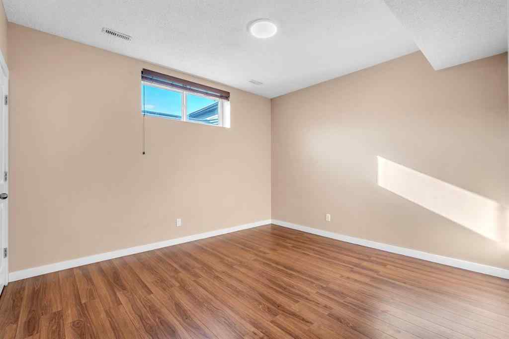 MLS® A2257432 - 176 Skyview Point Road NE in Skyview Ranch Calgary, Residential