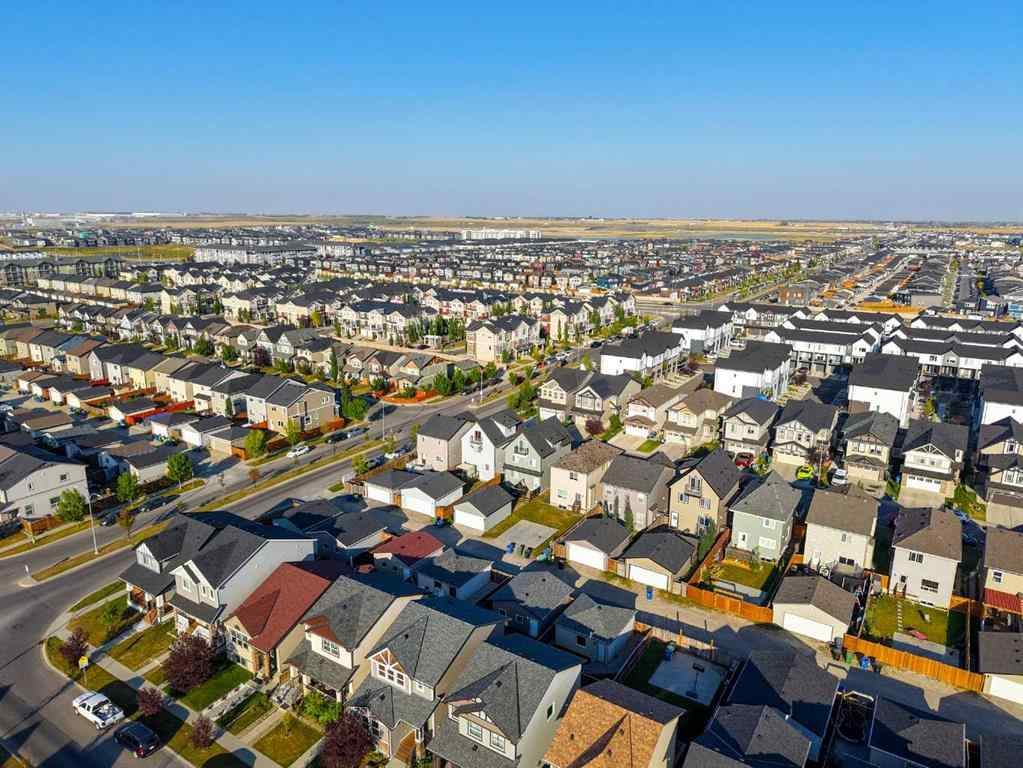 MLS® A2257432 - 176 Skyview Point Road NE in Skyview Ranch Calgary, Residential