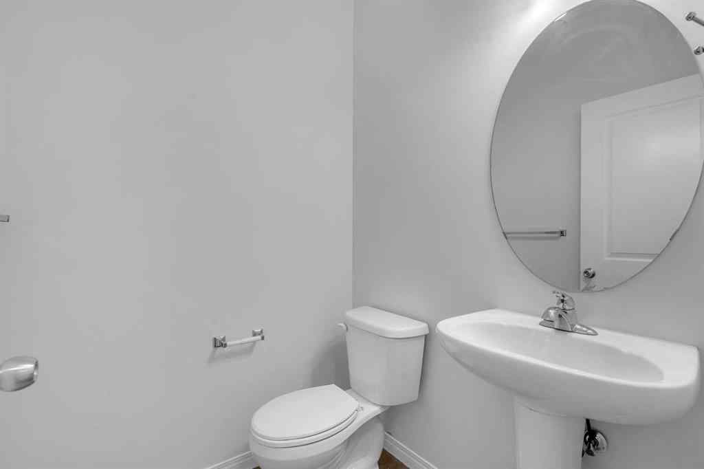 MLS® A2257432 - 176 Skyview Point Road NE in Skyview Ranch Calgary, Residential