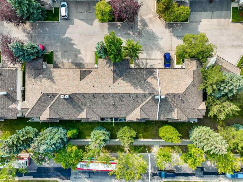 MLS® A2257433 - 83 Mt Douglas Villas SE in McKenzie Lake Calgary, Residential
