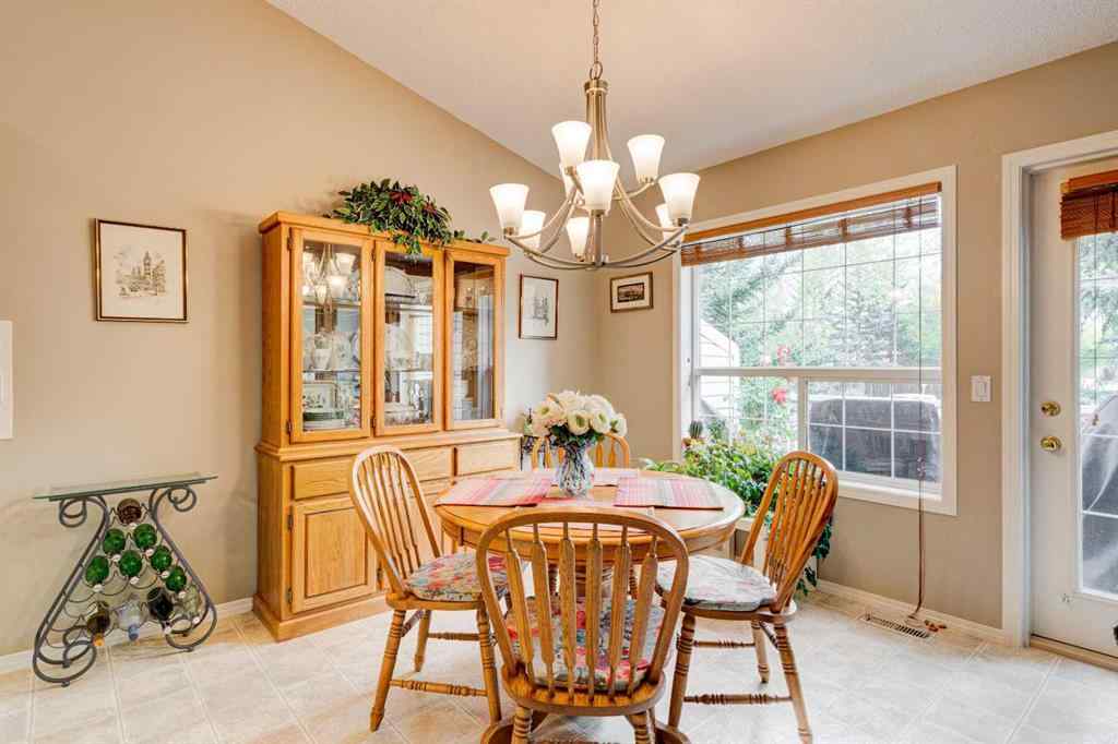 MLS® A2257433 - 83 Mt Douglas Villas SE in McKenzie Lake Calgary, Residential