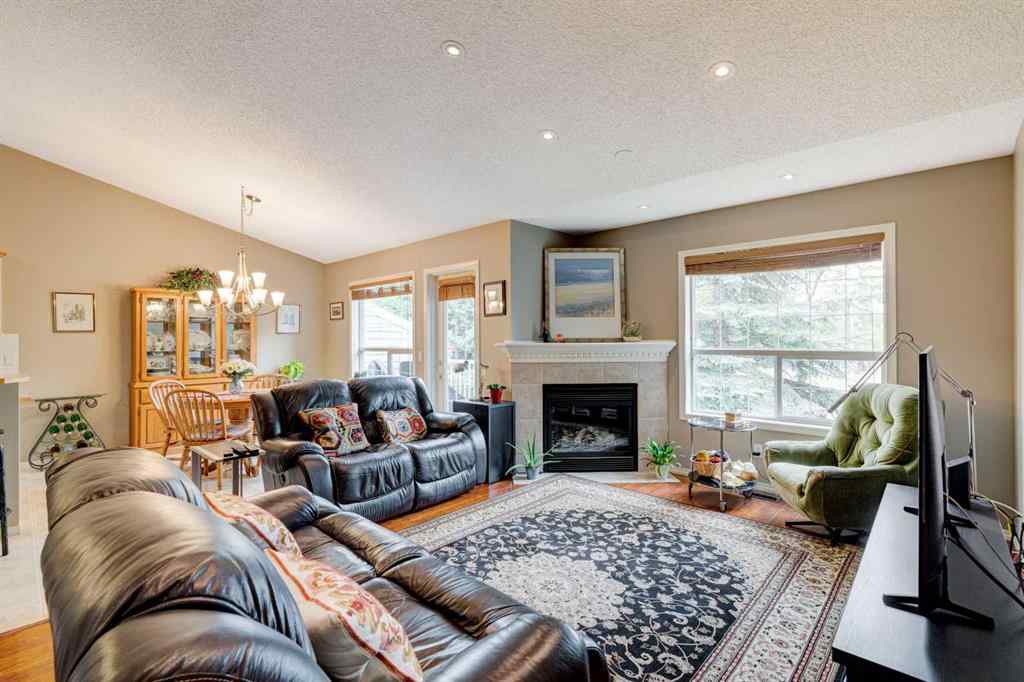 MLS® A2257433 - 83 Mt Douglas Villas SE in McKenzie Lake Calgary, Residential