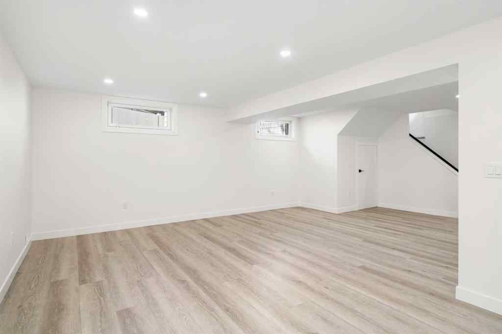MLS® A2257436 - 3212 Breen Crescent NW in Brentwood Calgary, Residential
