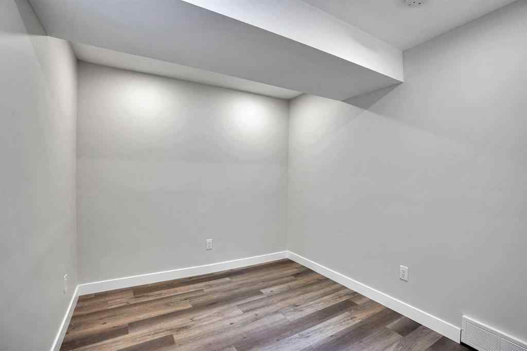 MLS® A2257438 - 88 Westwood Drive SW in Westgate Calgary, Residential