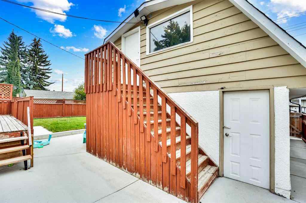 MLS® A2257438 - 88 Westwood Drive SW in Westgate Calgary, Residential