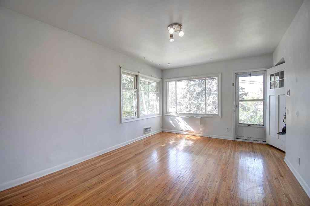 MLS® A2257445 - 514 30 Street NW in Parkdale Calgary, Residential