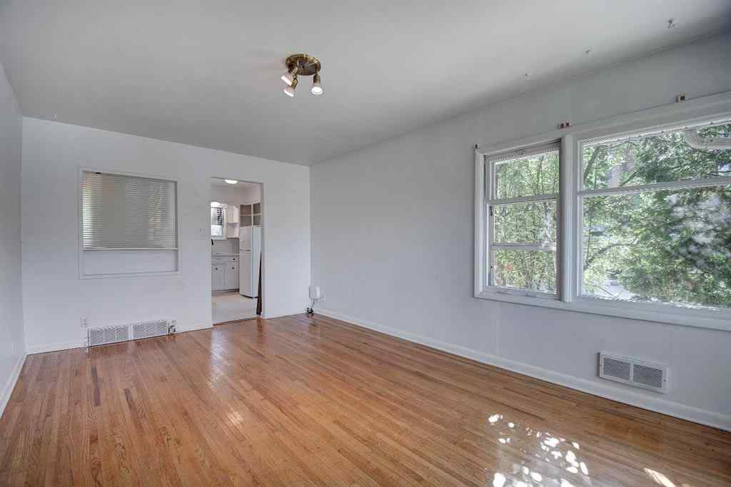 MLS® A2257445 - 514 30 Street NW in Parkdale Calgary, Residential