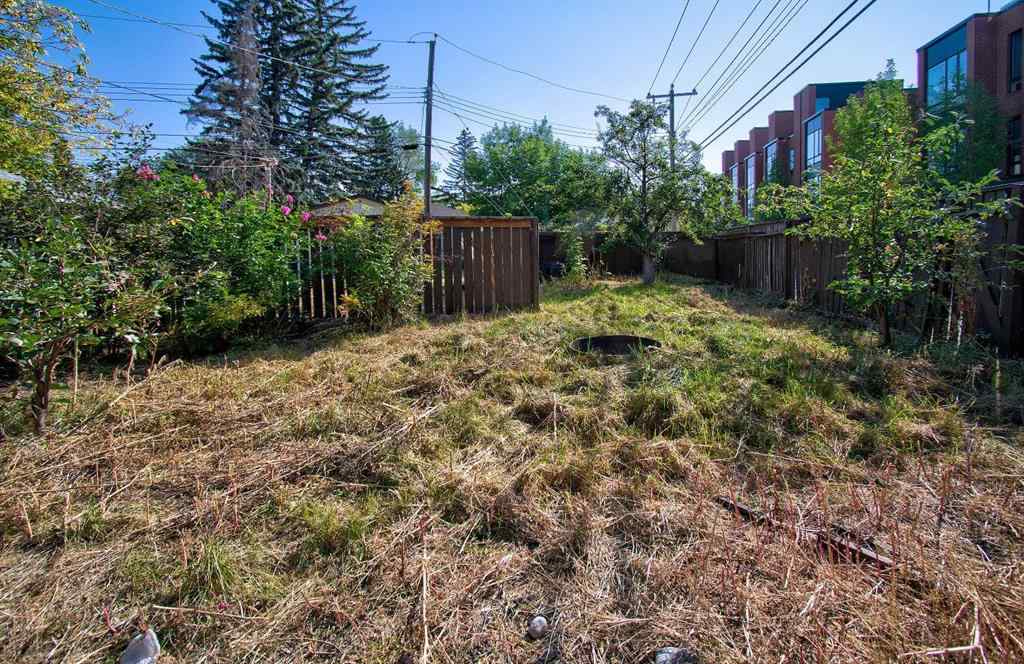 MLS® A2257445 - 514 30 Street NW in Parkdale Calgary, Residential