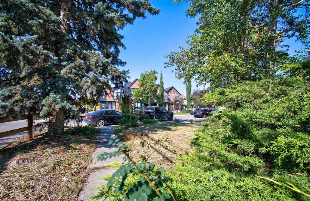 MLS® A2257445 - 514 30 Street NW in Parkdale Calgary, Residential