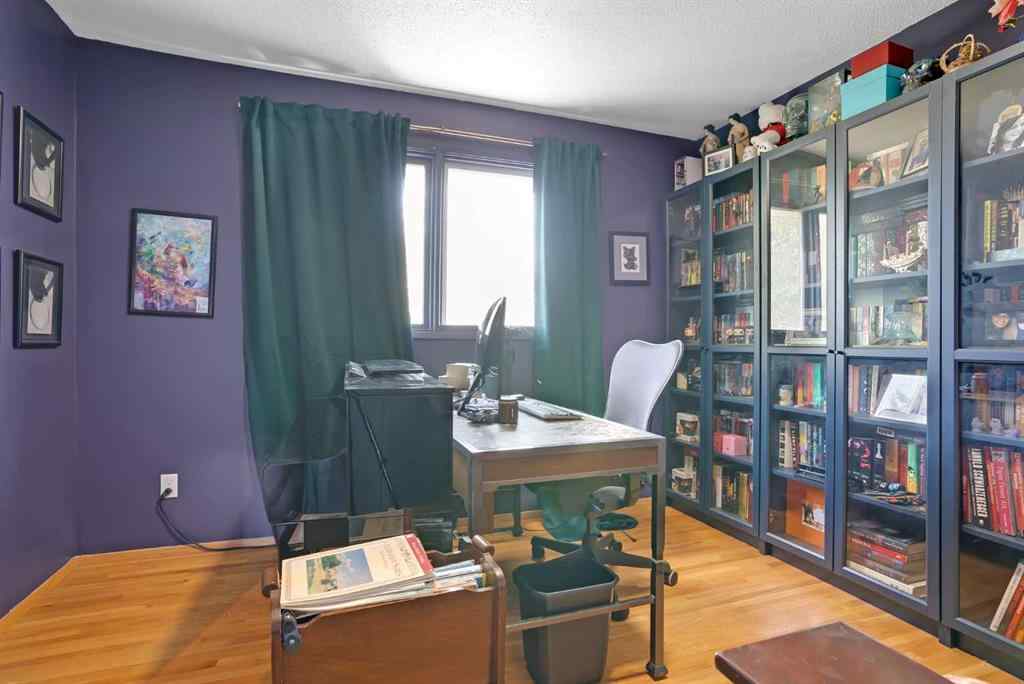 MLS® A2257448 - 6016 37 Street SW in Lakeview Calgary, Residential