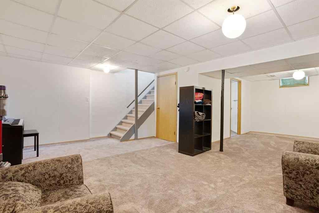 MLS® A2257448 - 6016 37 Street SW in Lakeview Calgary, Residential