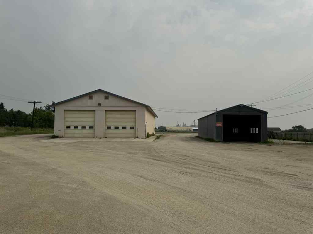 MLS® A2257449 - 5304 49 Street  in Industrial Parks Ponoka, Commercial