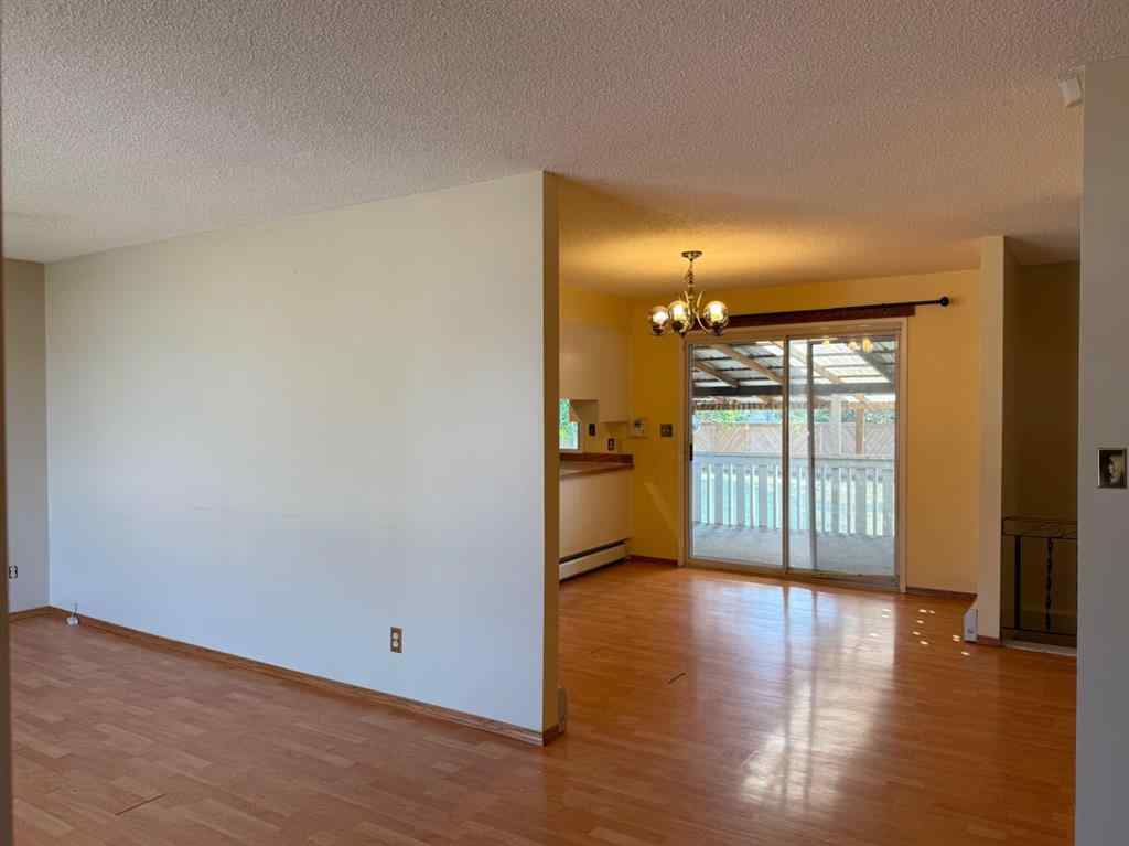 MLS® A2257454 - 4417 54 Avenue  in Vermilion Vermilion, Residential