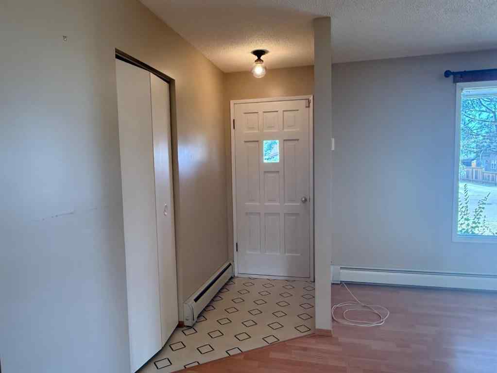 MLS® A2257454 - 4417 54 Avenue  in Vermilion Vermilion, Residential