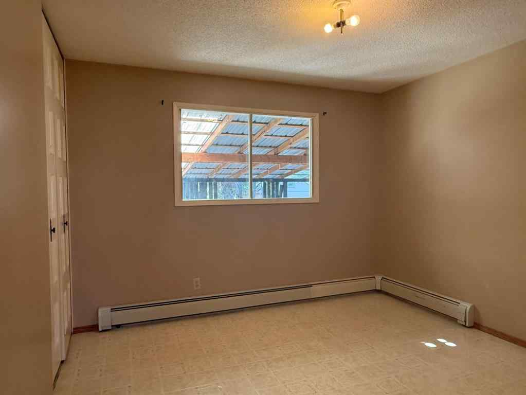 MLS® A2257454 - 4417 54 Avenue  in Vermilion Vermilion, Residential