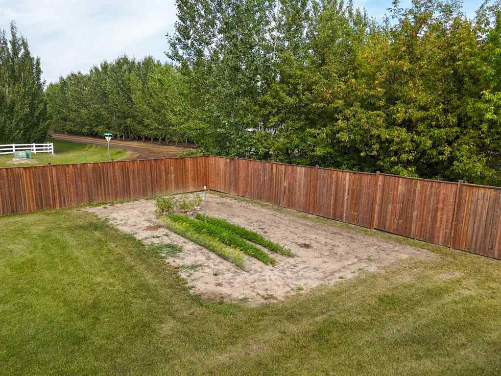 MLS® A2257456 - 114 Greenwood Bend  in NONE La Crete, Residential